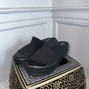 Y2K Platform Sandal